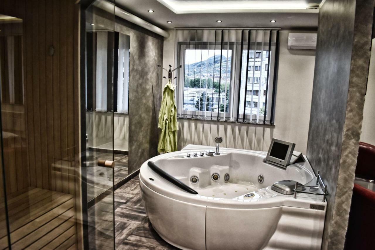 De Lux Apartment Maki 巴尼西卢卡 外观 照片